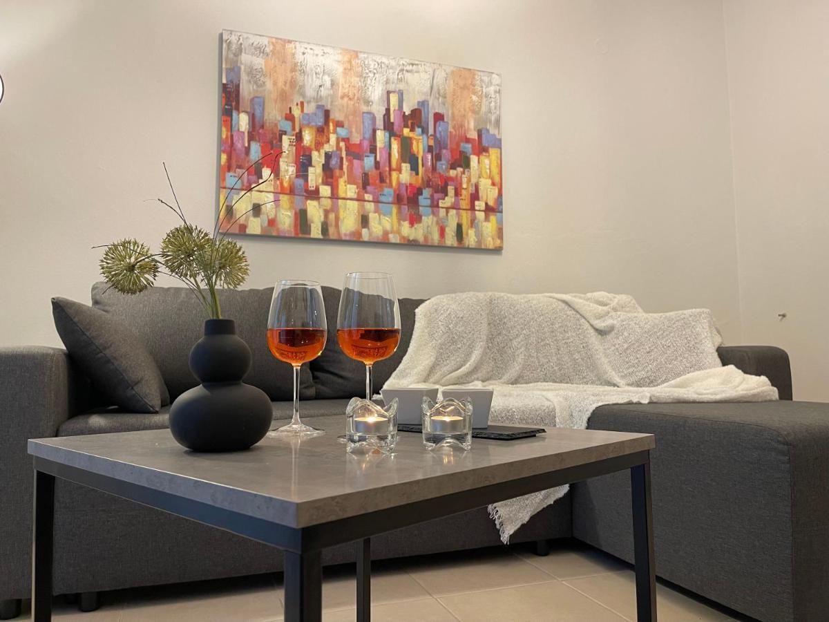Green&Grey Apartment Кавала Екстер'єр фото